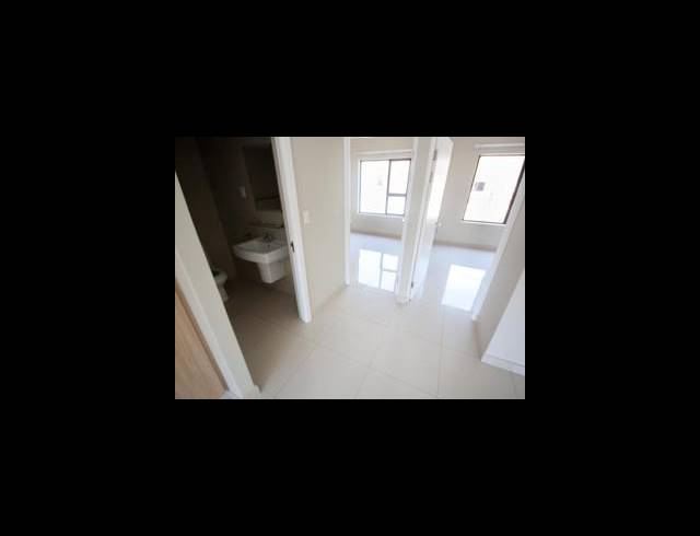 2 BEDROOM APARTMENT TO LET IN UMHLANGA RIDGE